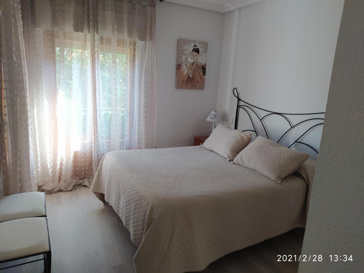 Apartamento Dacosta Plasencia Εξωτερικό φωτογραφία